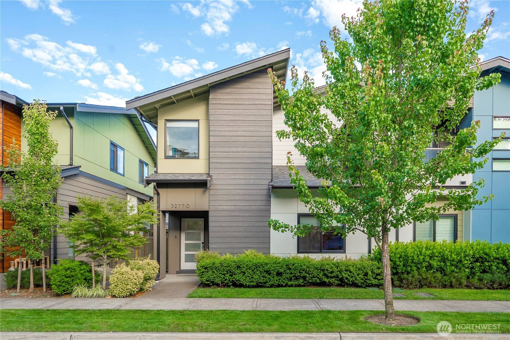 Black Diamond, WA 98010,32770 Madrona AVE SE