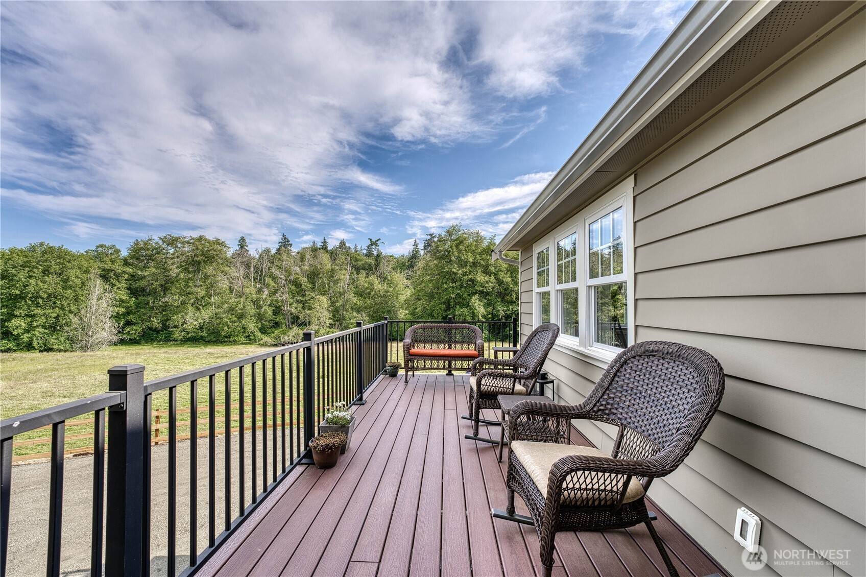 Port Orchard, WA 98366,7021 Beach DR E