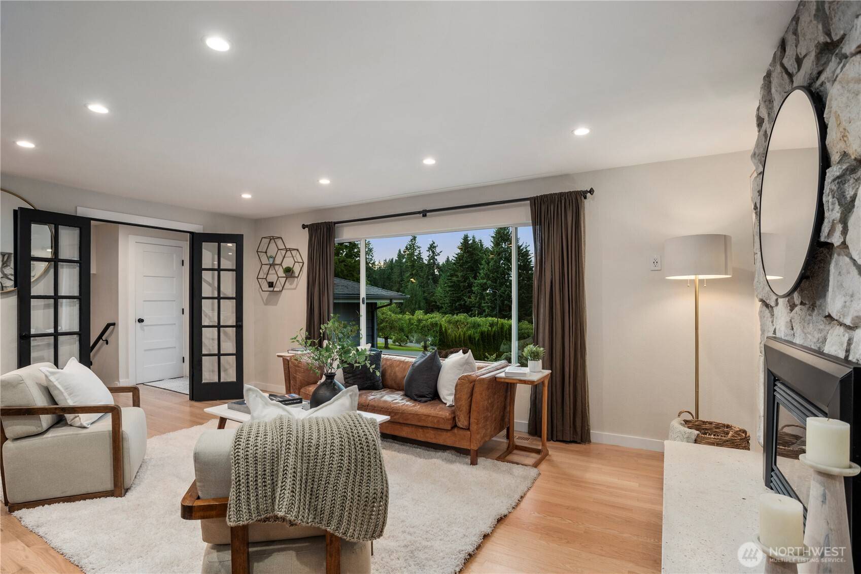 Woodinville, WA 98072,16050 175th AVE NE