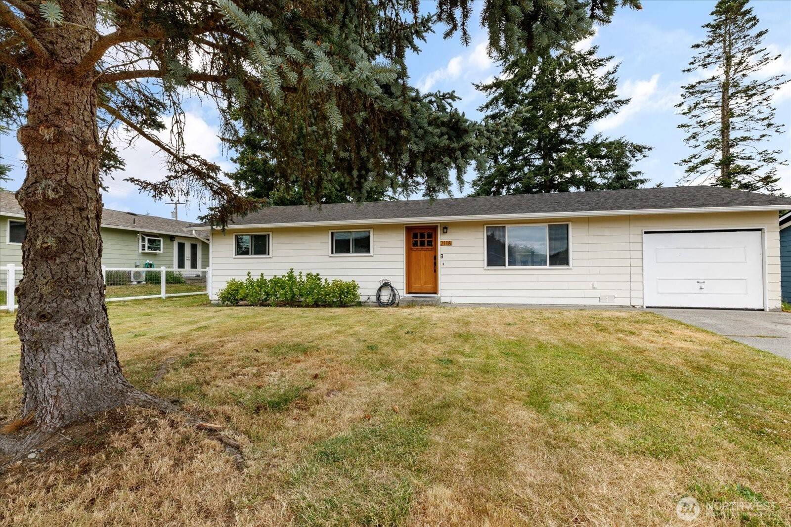 Anacortes, WA 98221,2118 33rd ST