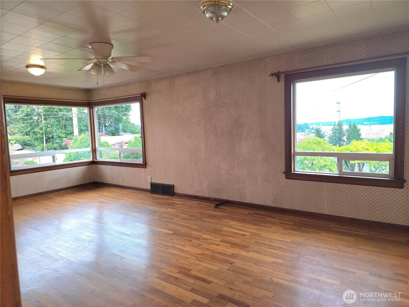 Bremerton, WA 98312,3411 Preble ST