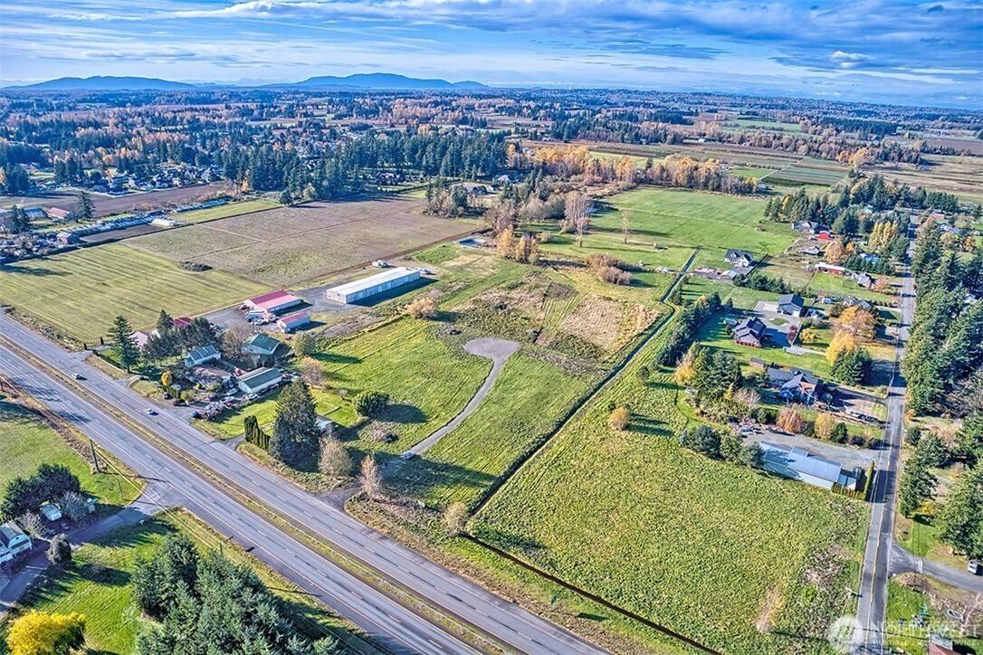 Lynden, WA 98264,2 Guide Meridian