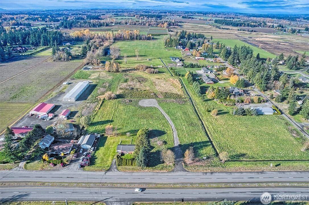 Lynden, WA 98264,2 Guide Meridian