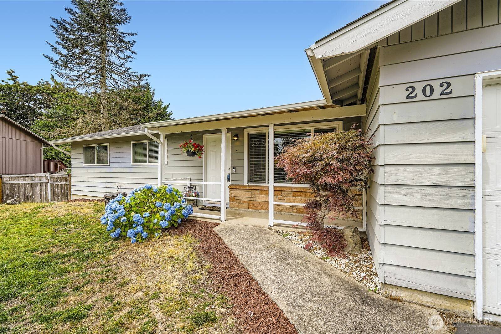 Renton, WA 98059,202 Elma PL SE