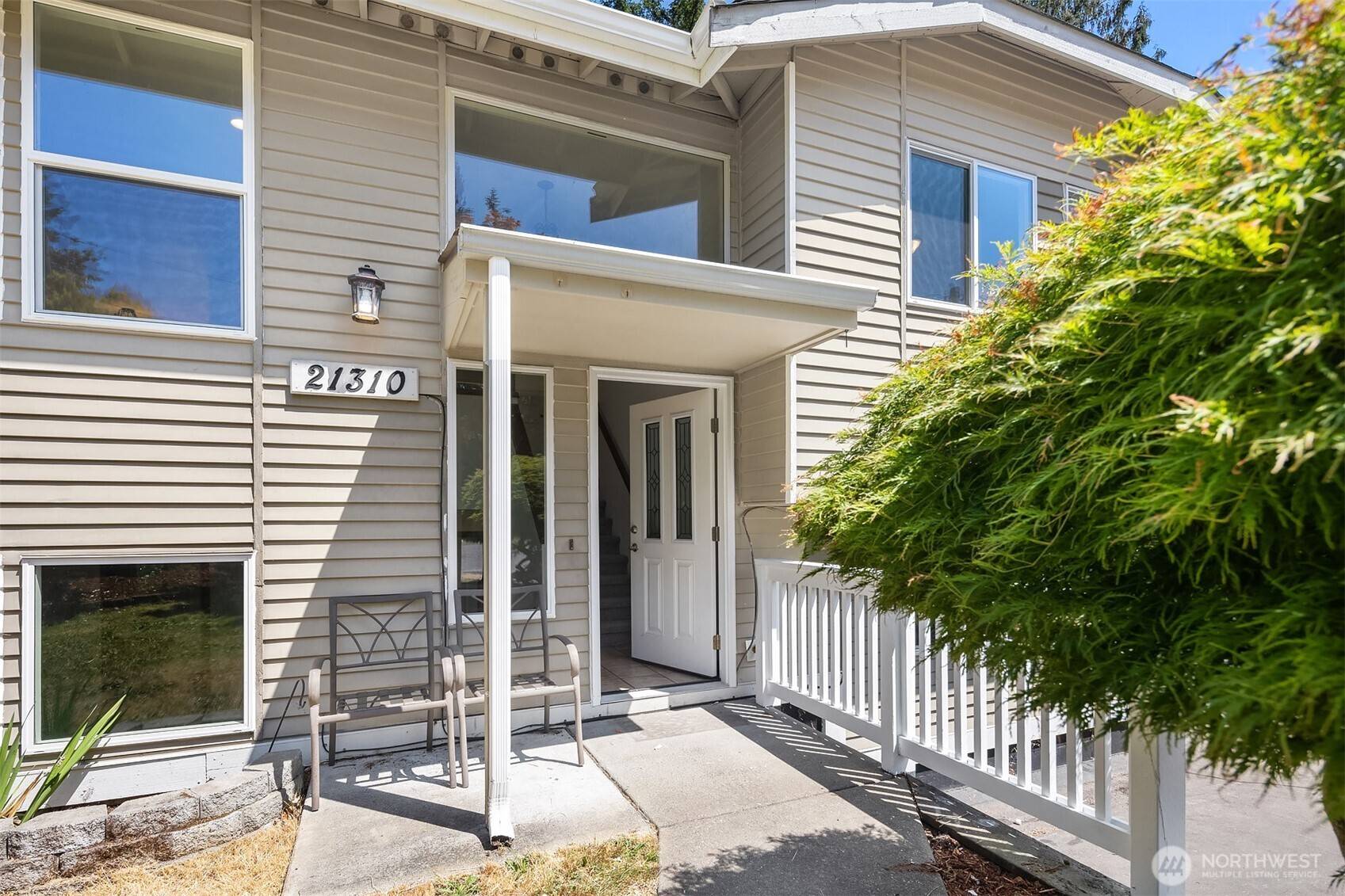 Enumclaw, WA 98022,21310 SE 412th PL