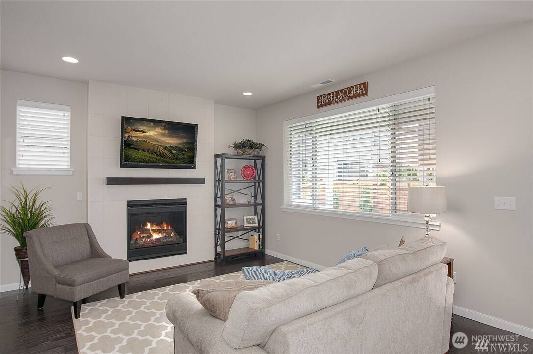 Bothell, WA 98012,17617 35th DR SE
