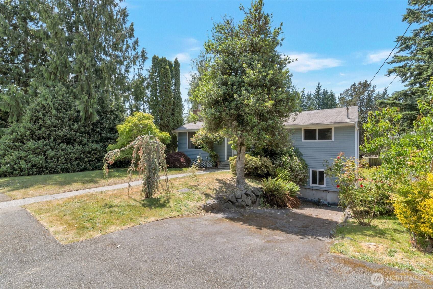 Mountlake Terrace, WA 98043,22208 53rd AVE W
