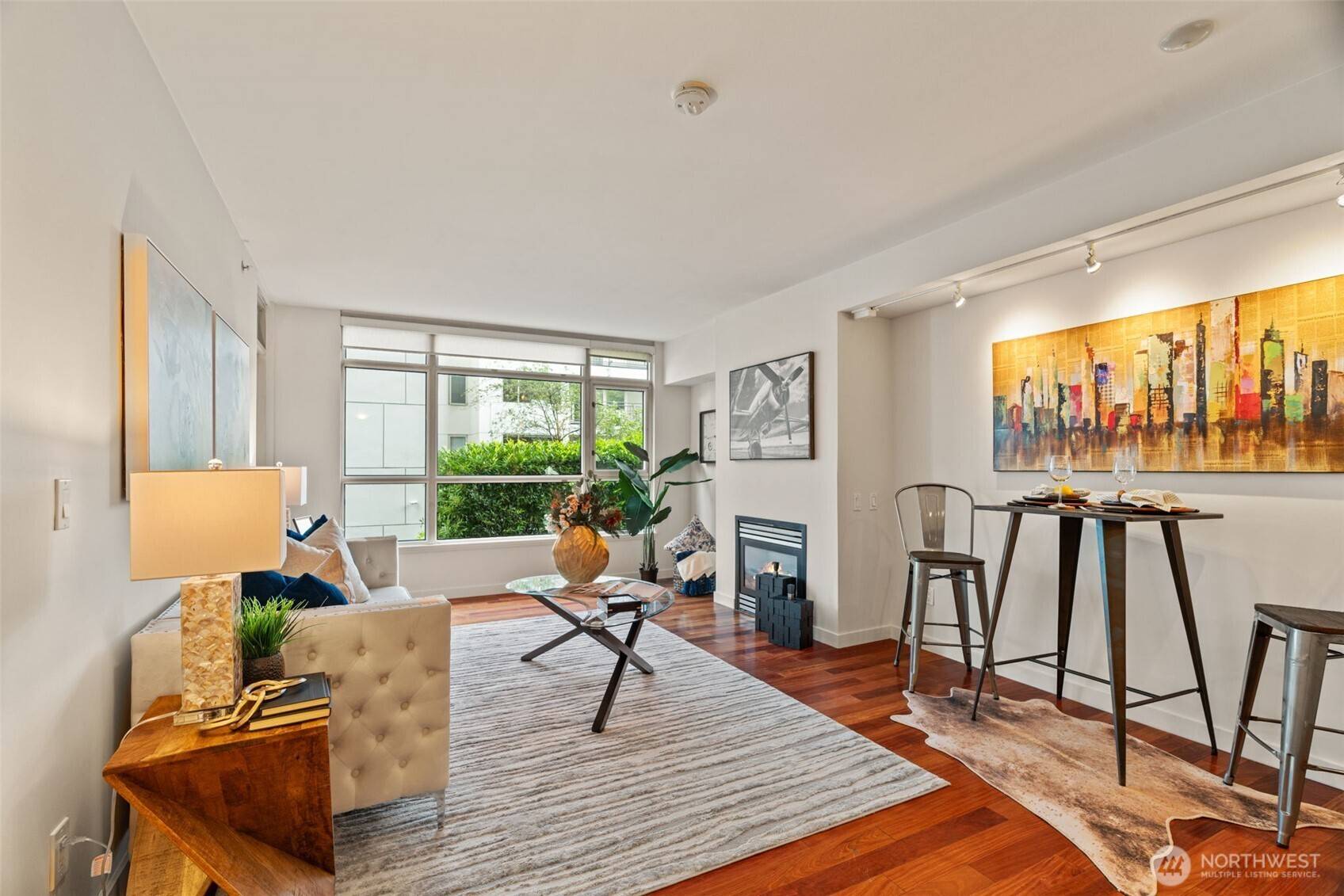 Seattle, WA 98101,1420 Terry AVE #201