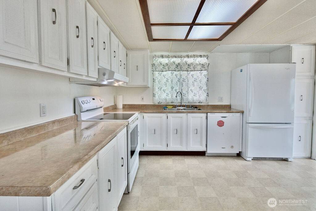 Sequim, WA 98382,400 Gupster RD #5