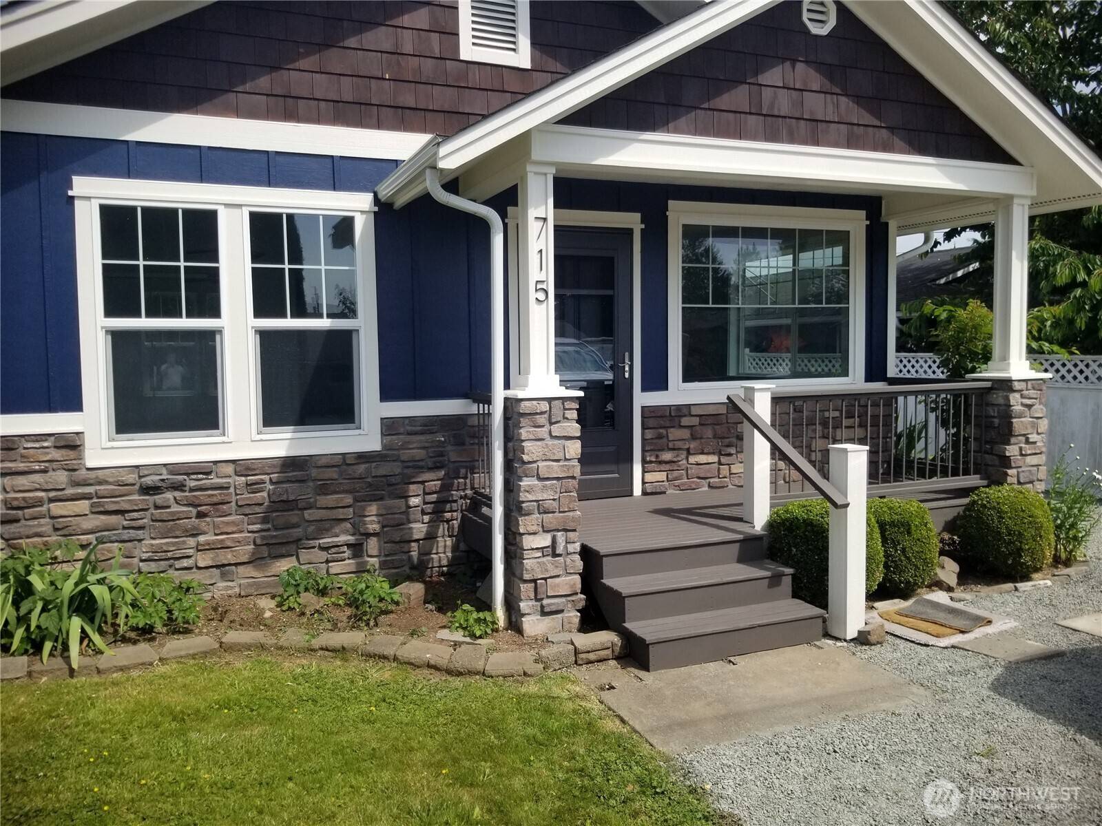 Snohomish, WA 98290,715 Ford AVE