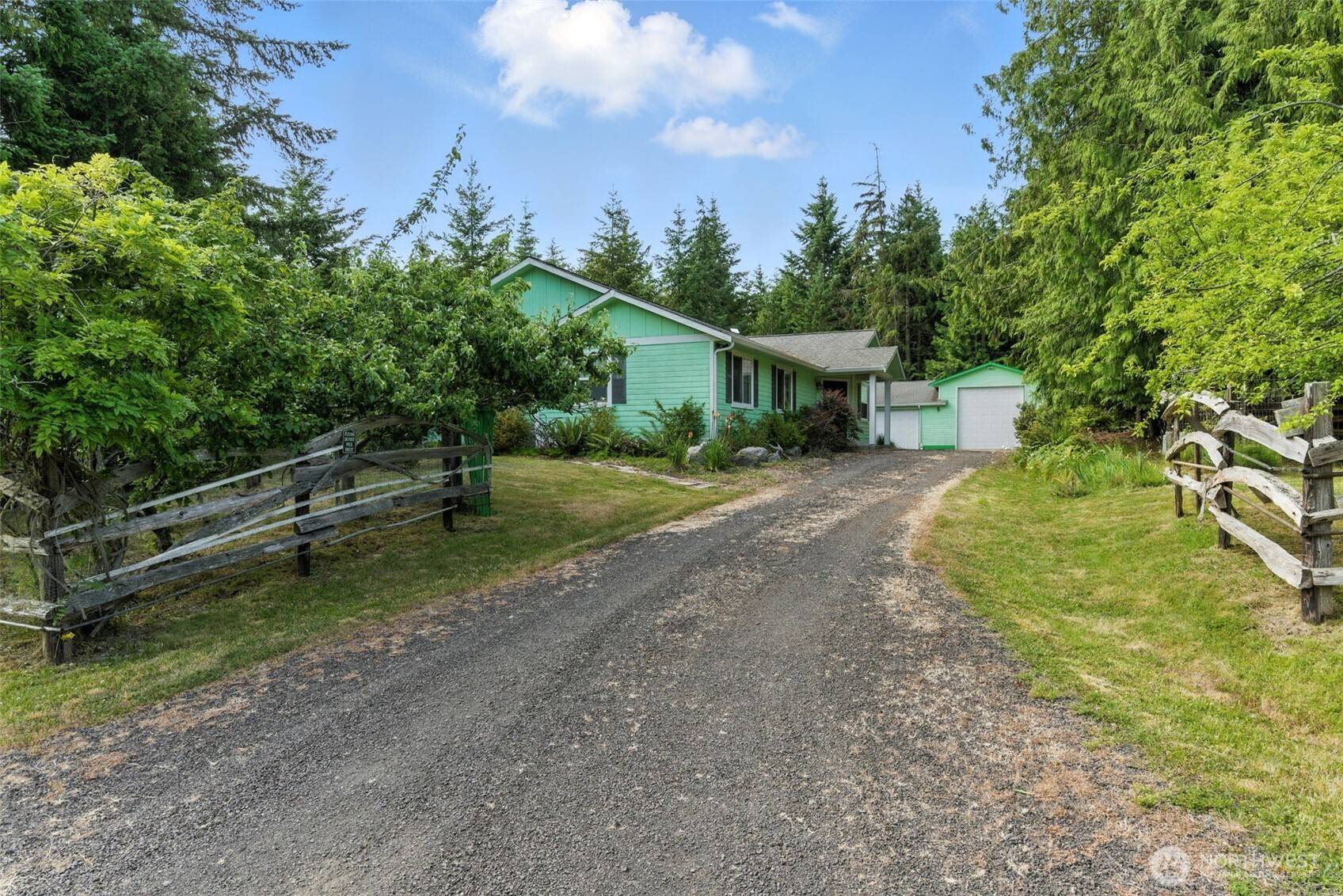 Sequim, WA 98382,442 Rhododendron DR