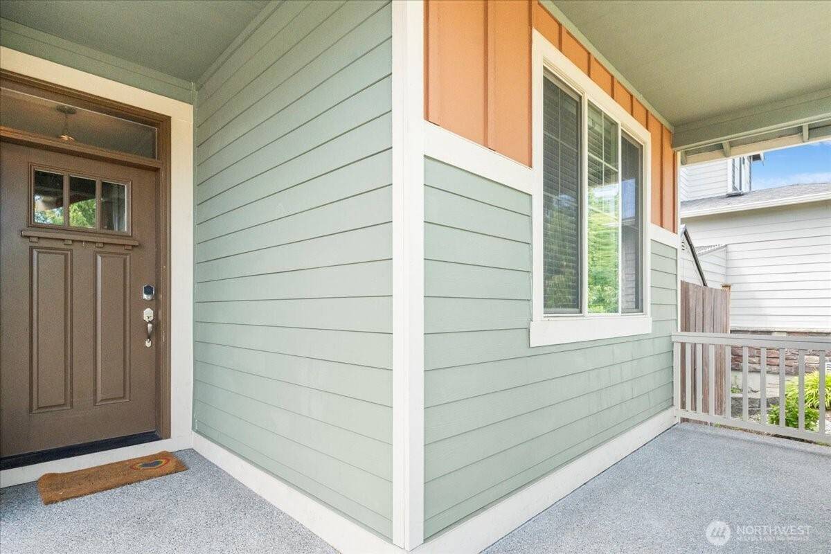 Puyallup, WA 98371,438 22nd ST NW