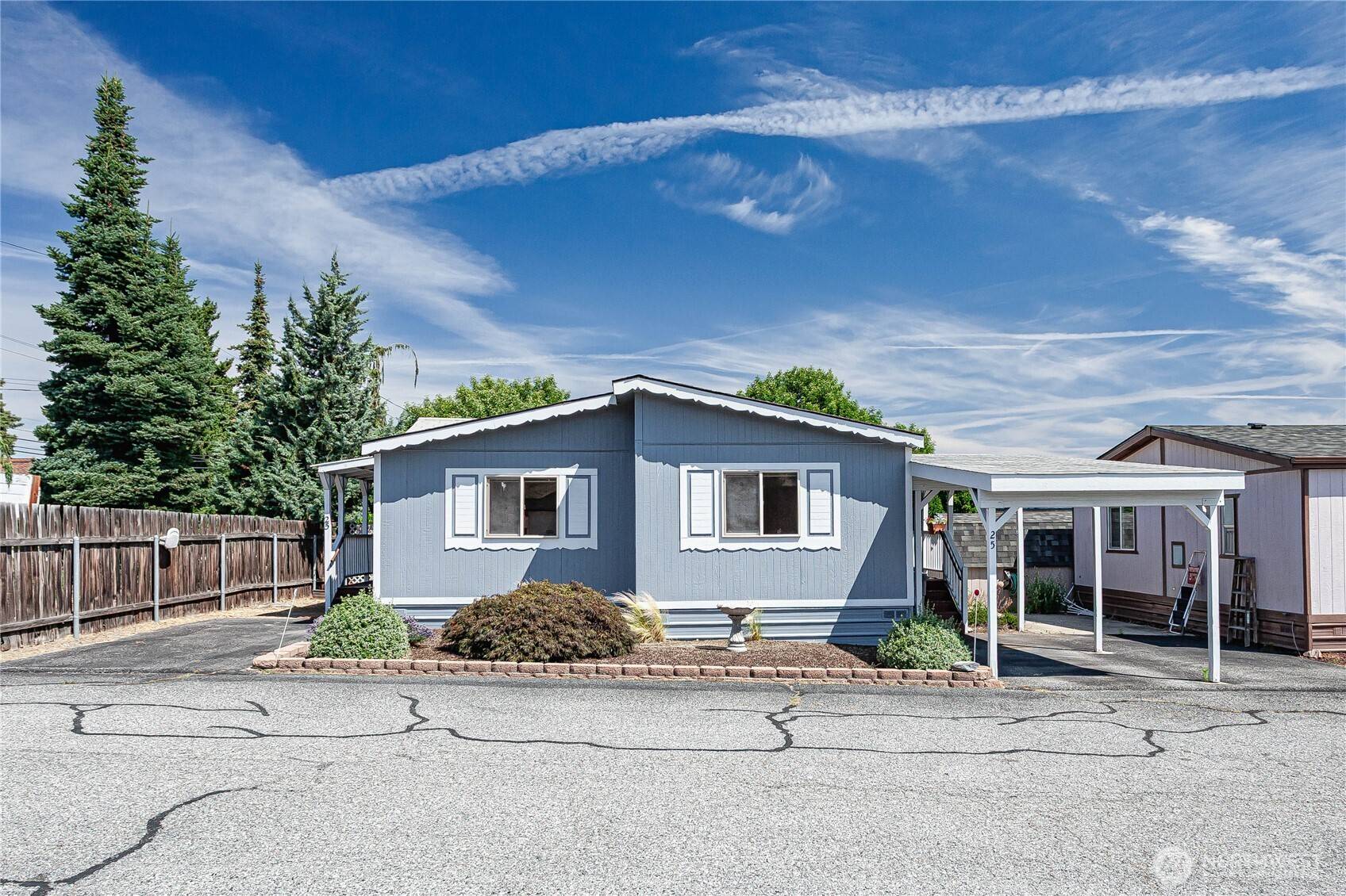 Wenatchee, WA 98801,611 N Western AVE #25
