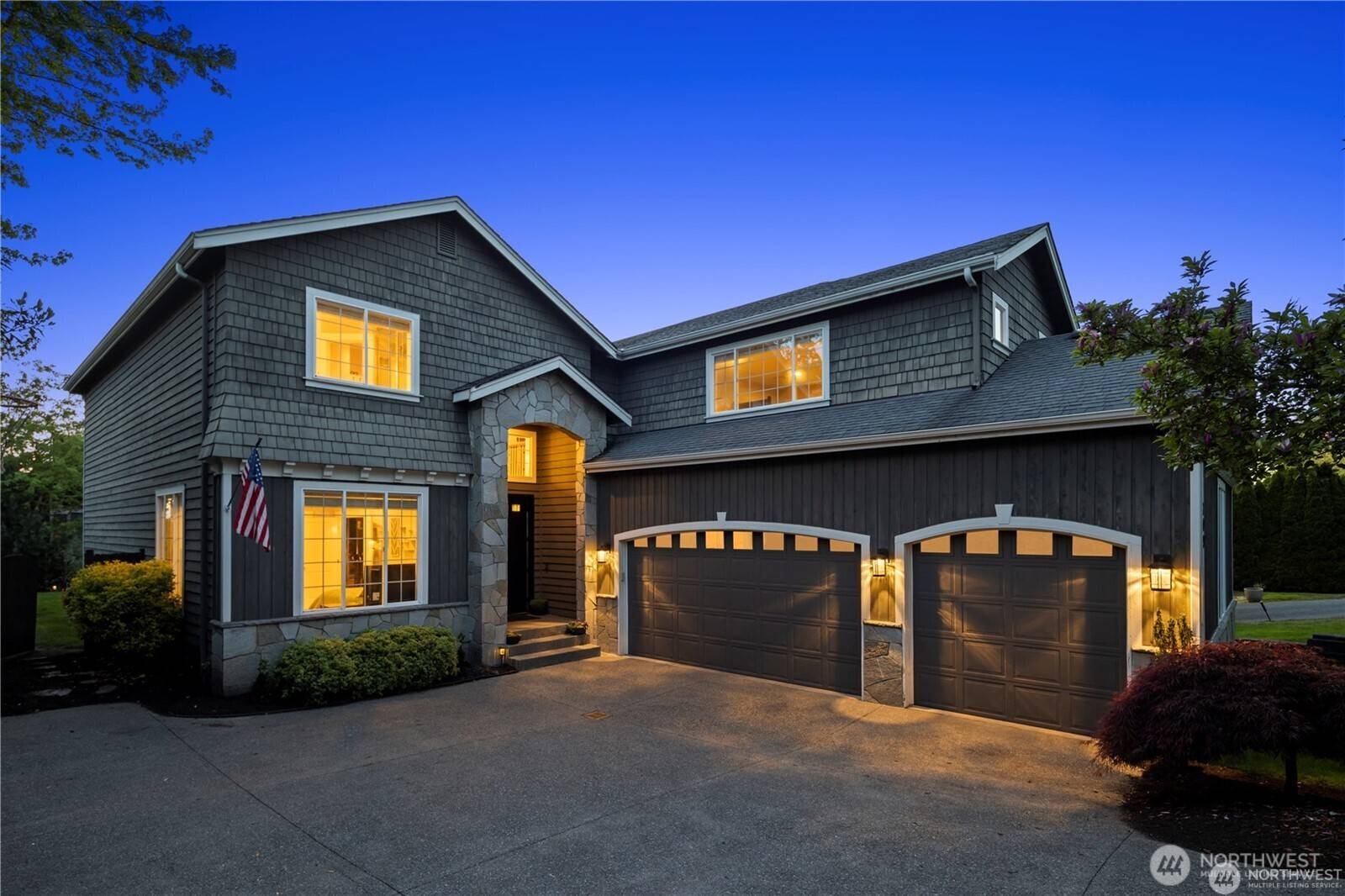 Kirkland, WA 98033,709 7th ST S