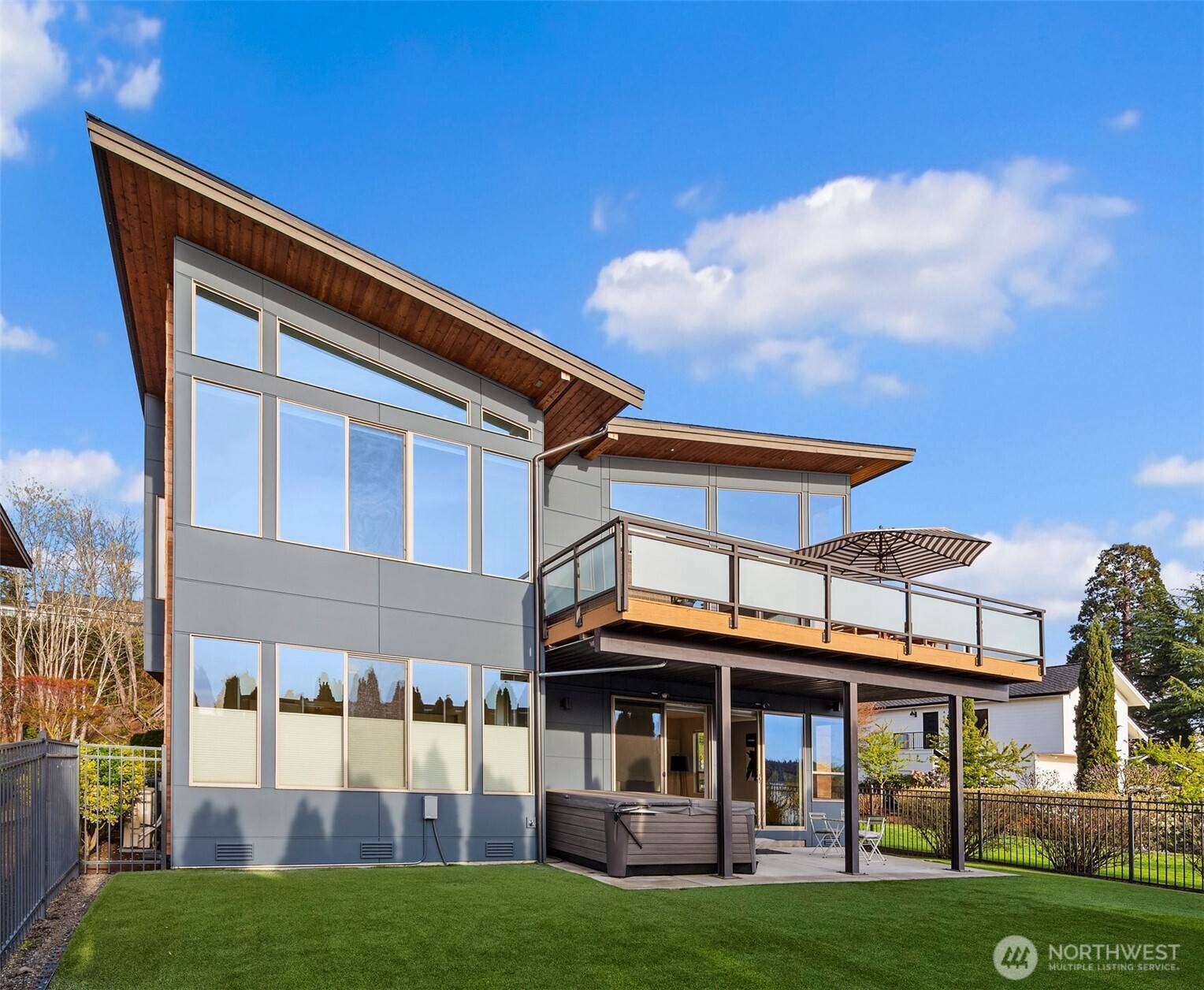 Renton, WA 98056,3003 Mountain View AVE N