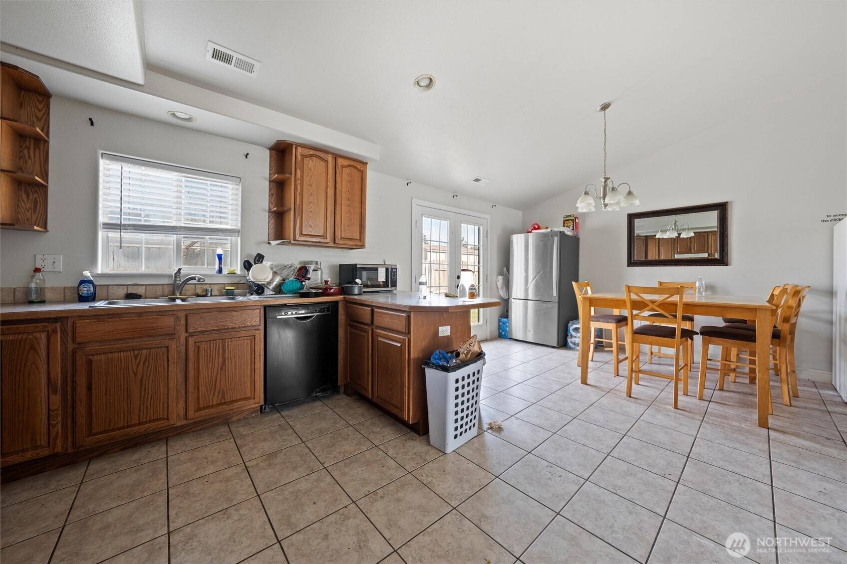Othello, WA 99344,620 N Larkspur