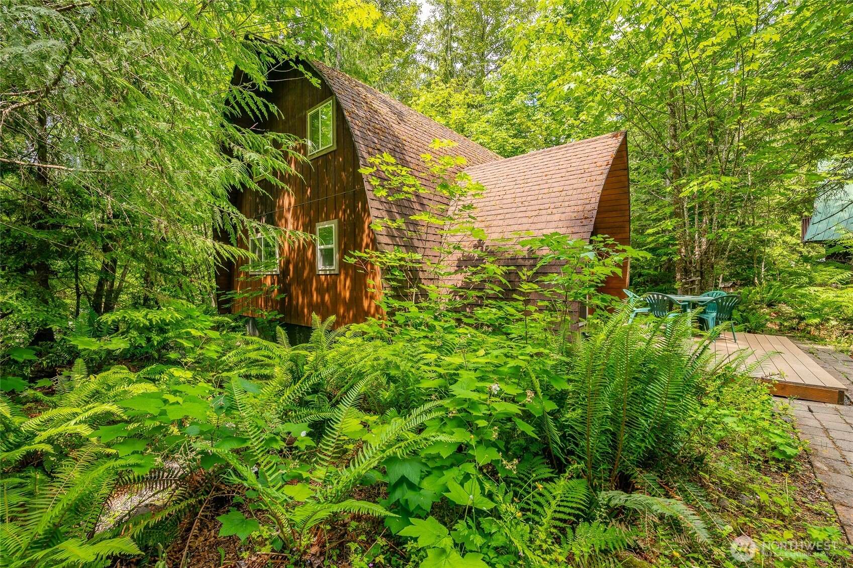 Glacier, WA 98244,14001 Welcome RD