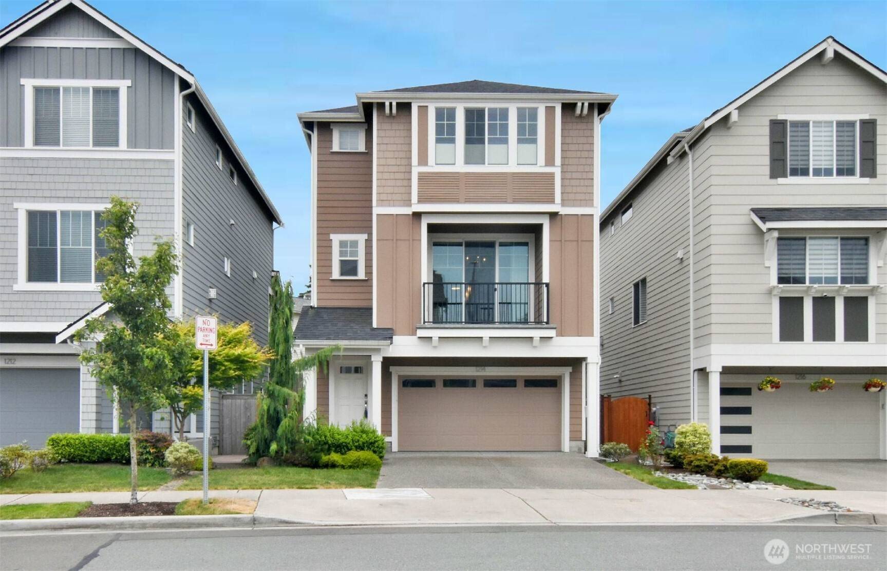 Lynnwood, WA 98087,1214 141st PL SW
