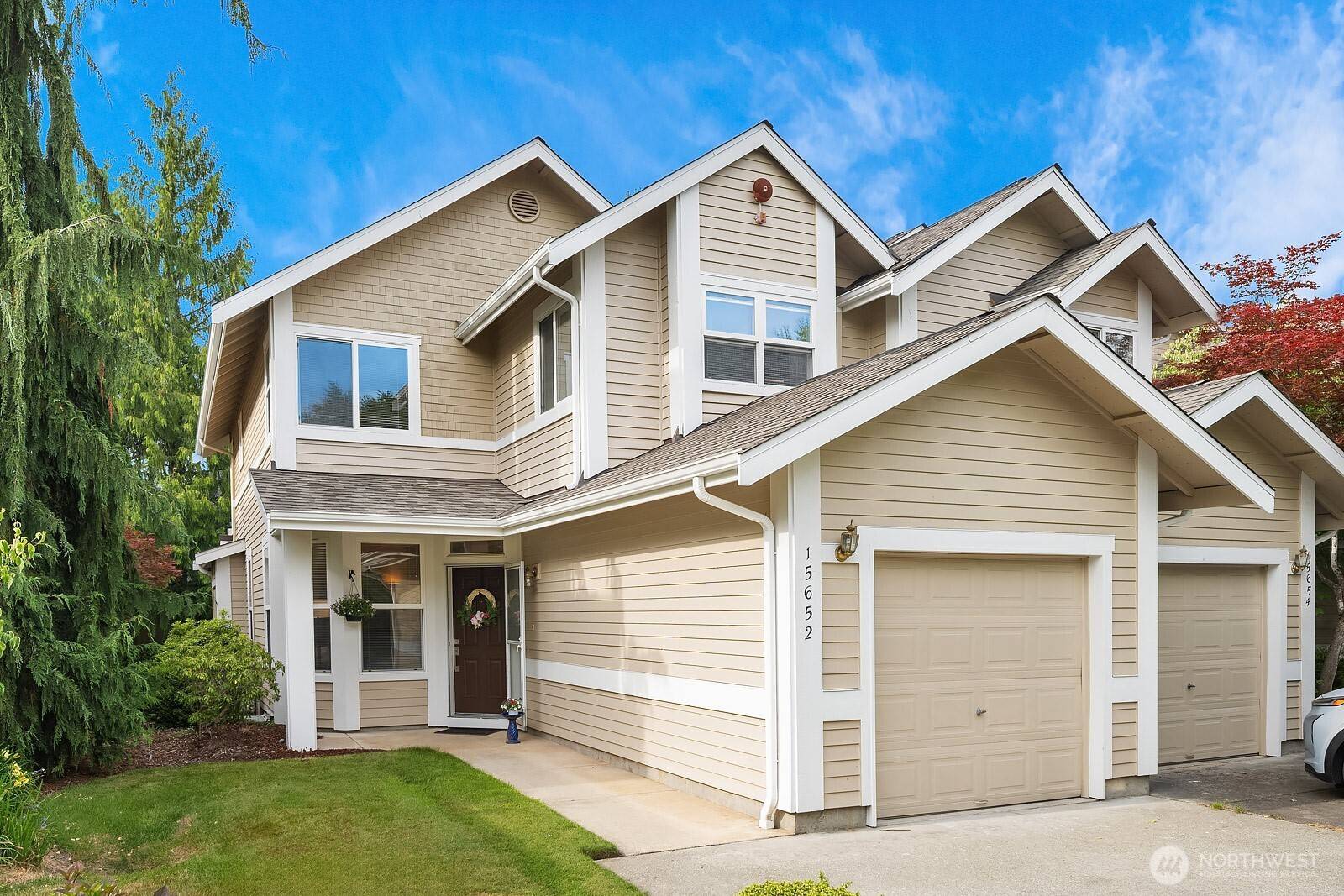 Redmond, WA 98052,15652 NE 93rd WAY #B-1601