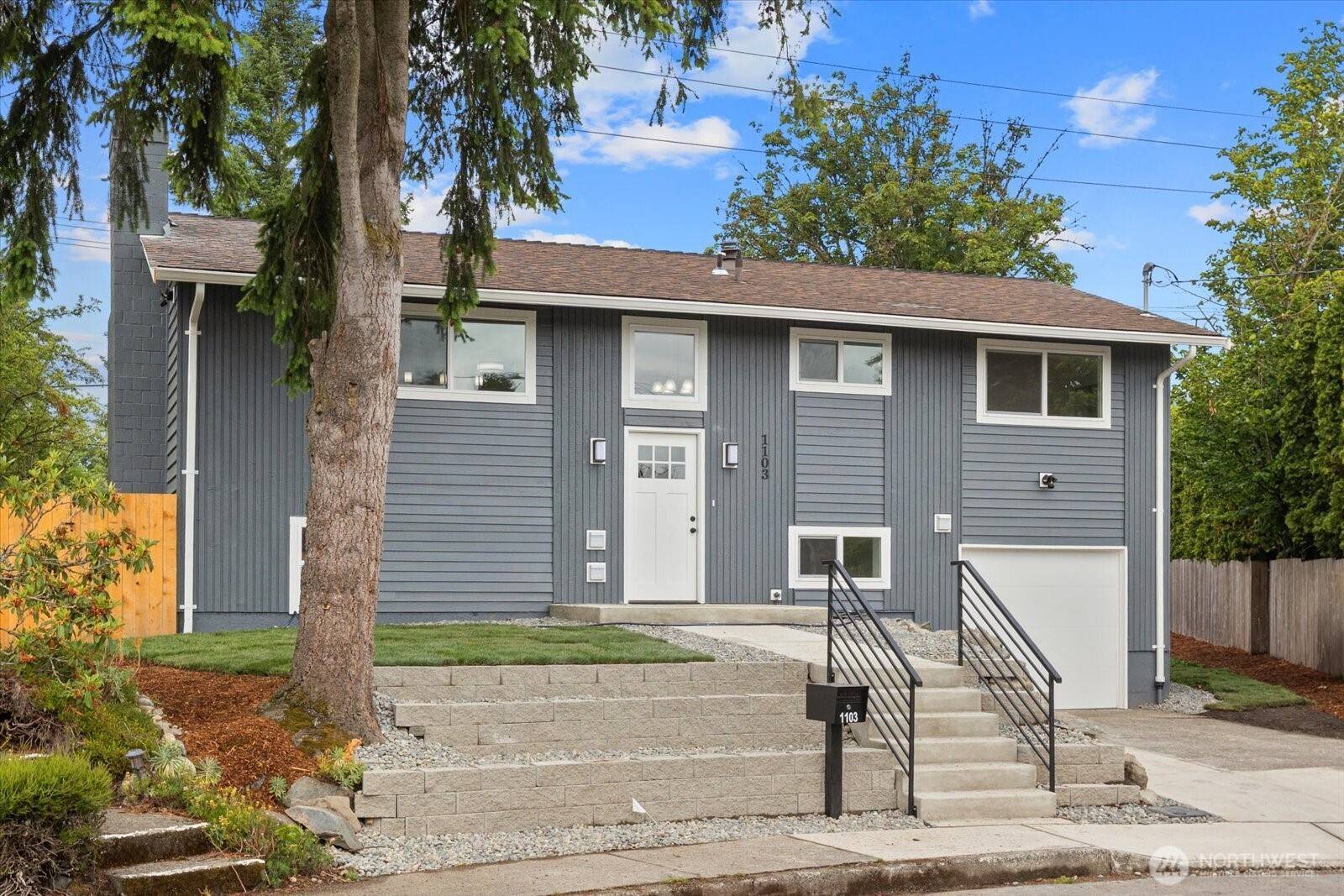 Renton, WA 98059,1103 Vashon CT NE