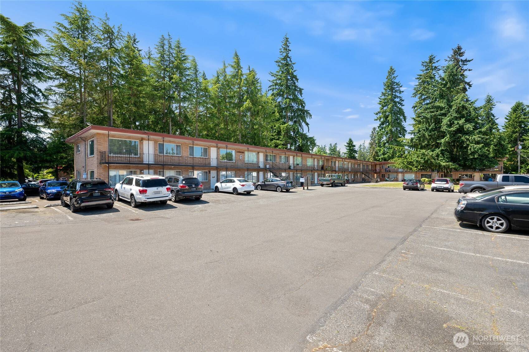 Lynnwood, WA 98036,19618 -19628 68th AVE W
