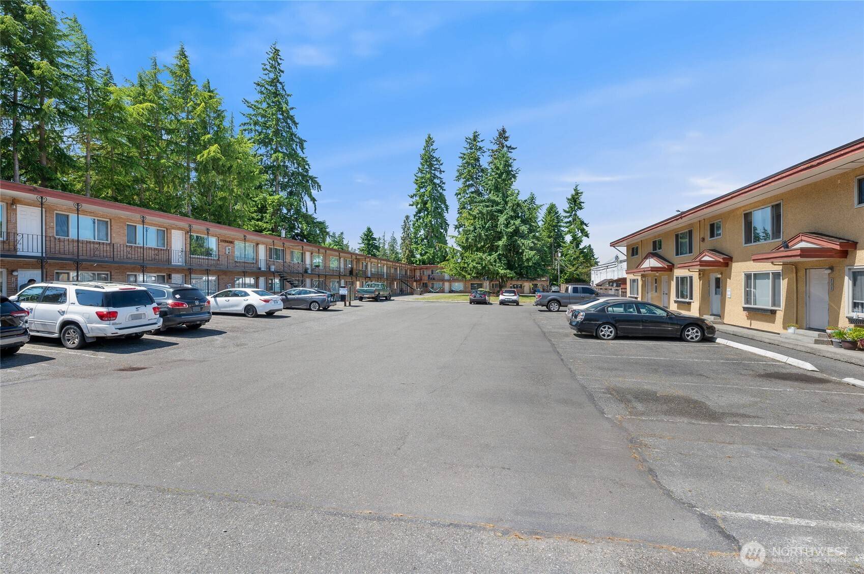 Lynnwood, WA 98036,19618 -19628 68th AVE W