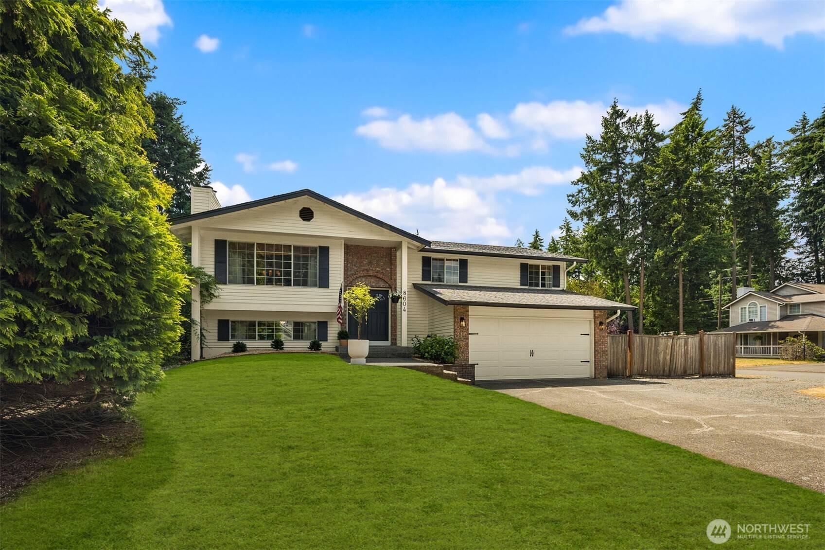 Puyallup, WA 98373,8604 120th Street Ct E