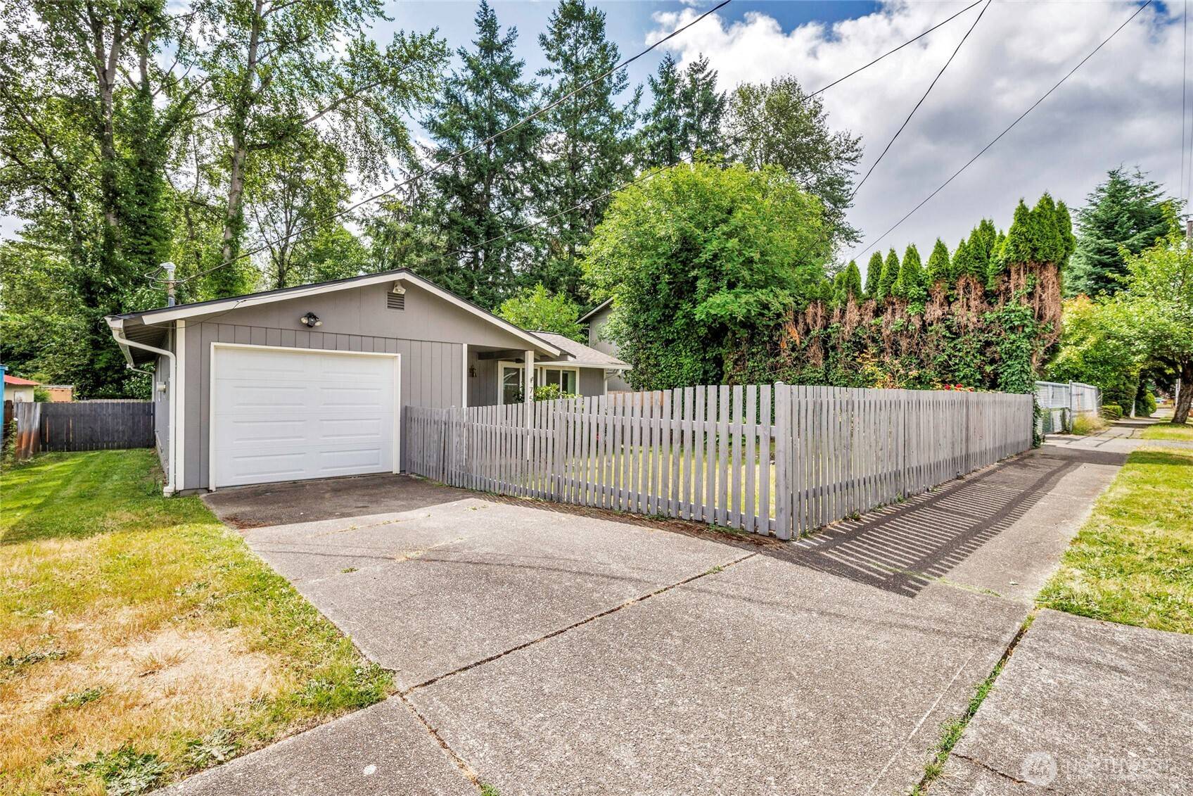 Tacoma, WA 98404,7509 E F ST