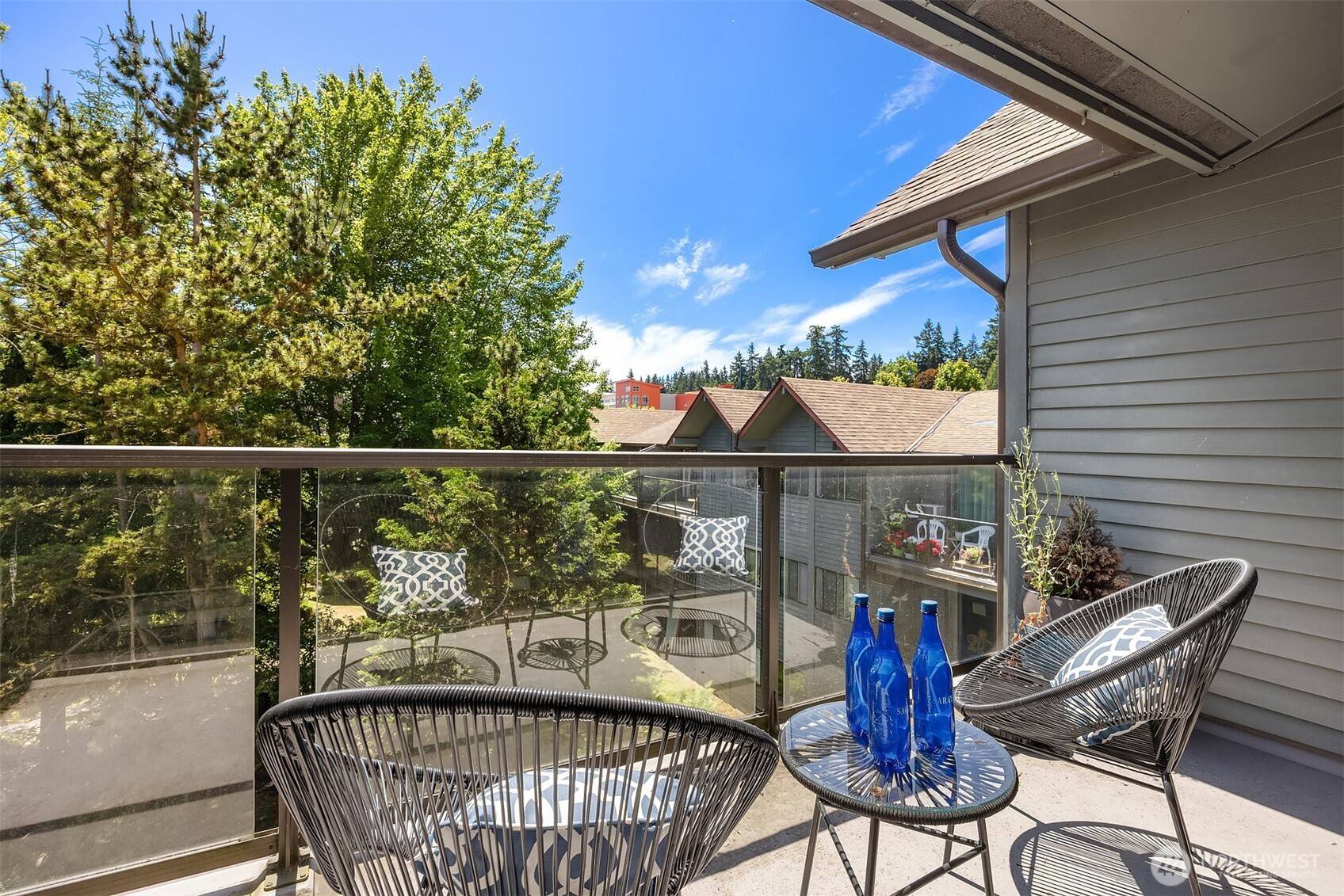 Shoreline, WA 98133,19428 Aurora AVE N #427