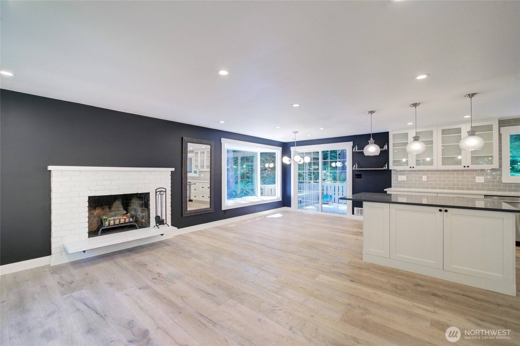 Sammamish, WA 98074,135 221st AVE NE