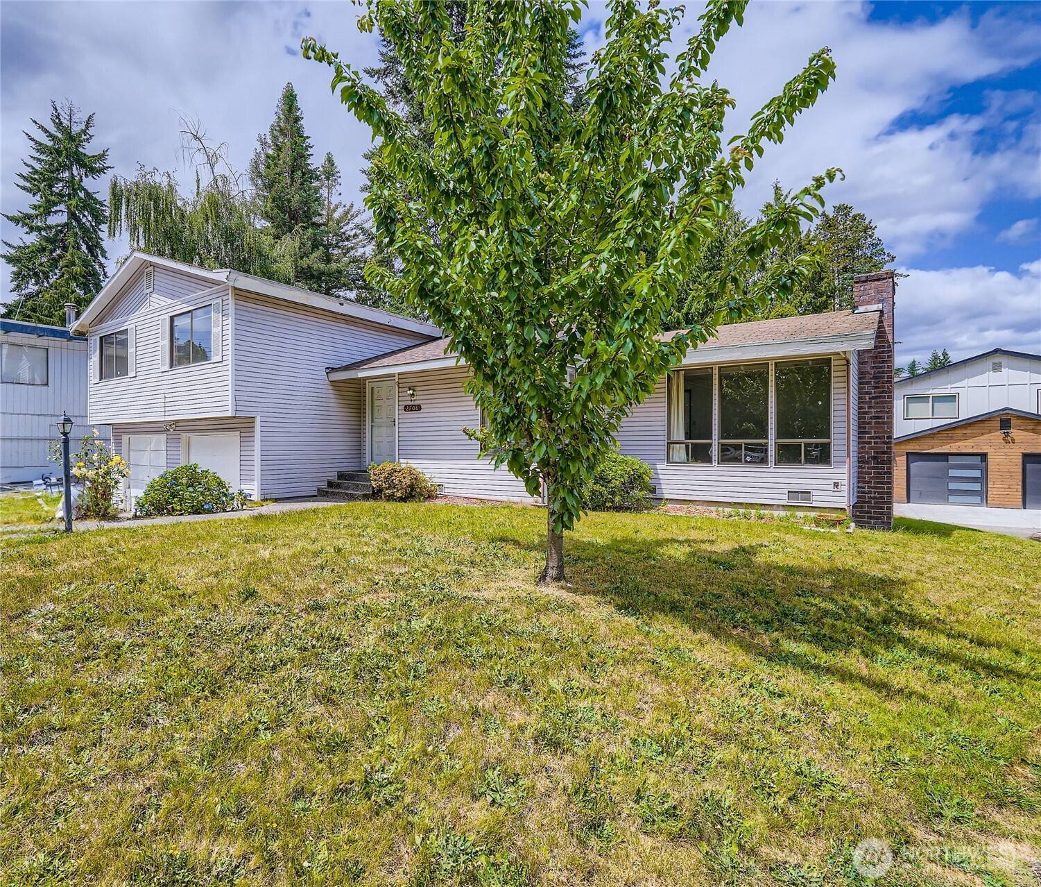 Seattle, WA 98125,2708 NE 106th PL