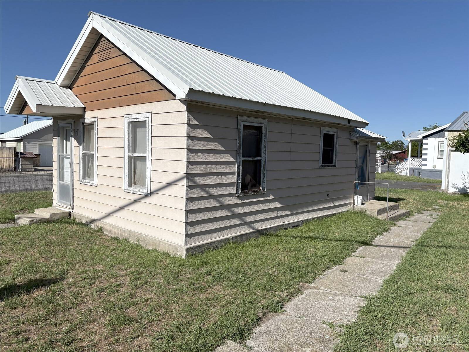 Grand Coulee, WA 99133,302 Roosevelt
