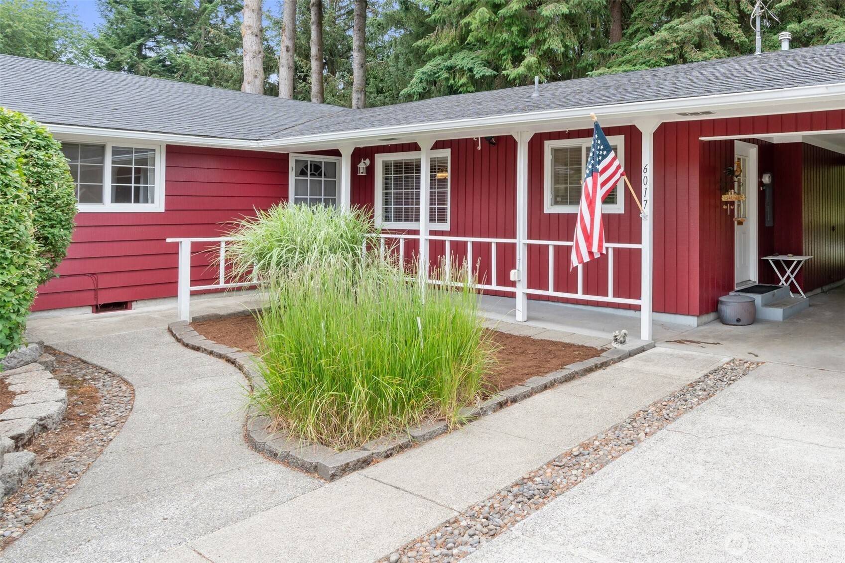 Olympia, WA 98513,6017 W Sarazen ST SE