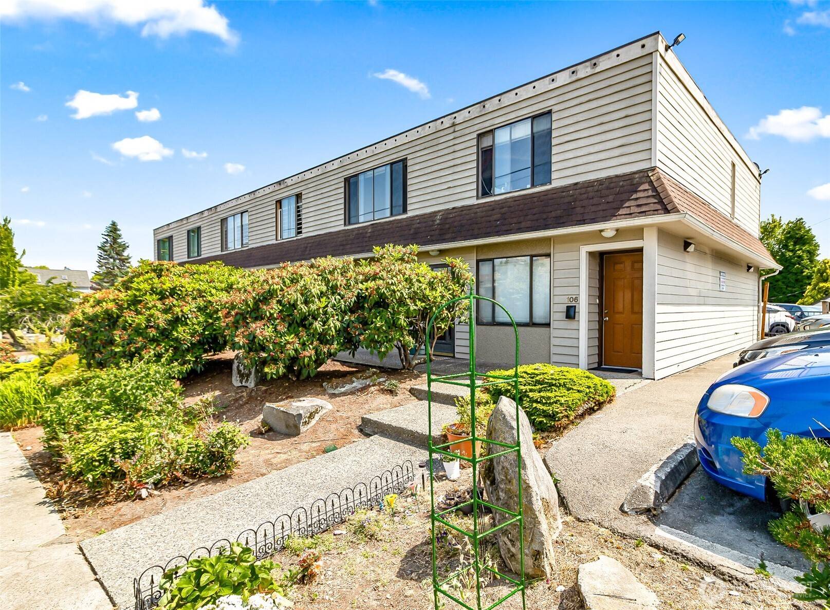 Everett, WA 98201,1612 33rd Street #102