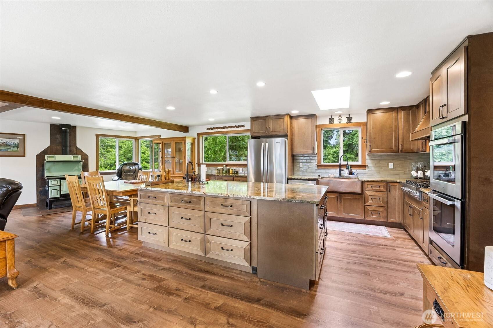 Bonney Lake, WA 98391,9317 214th AVE E