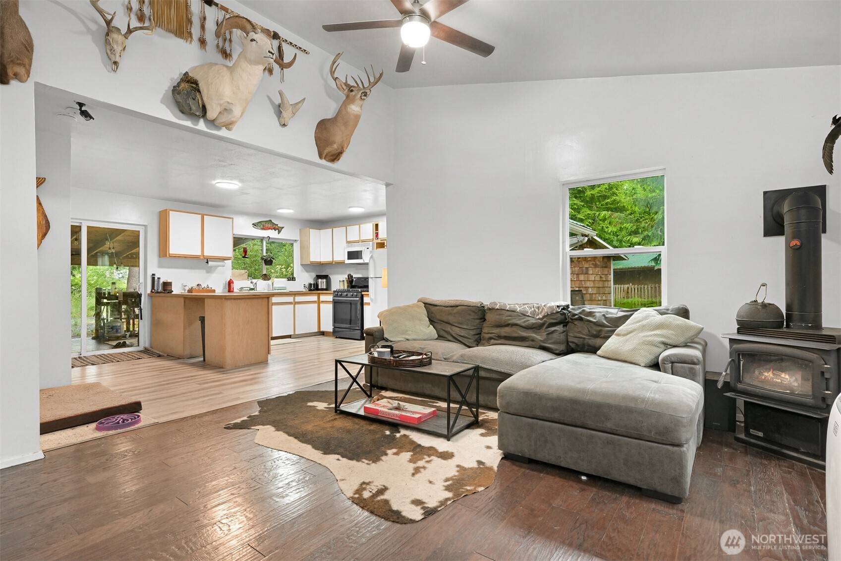 Maple Falls, WA 98266,6258 Bellwood DR