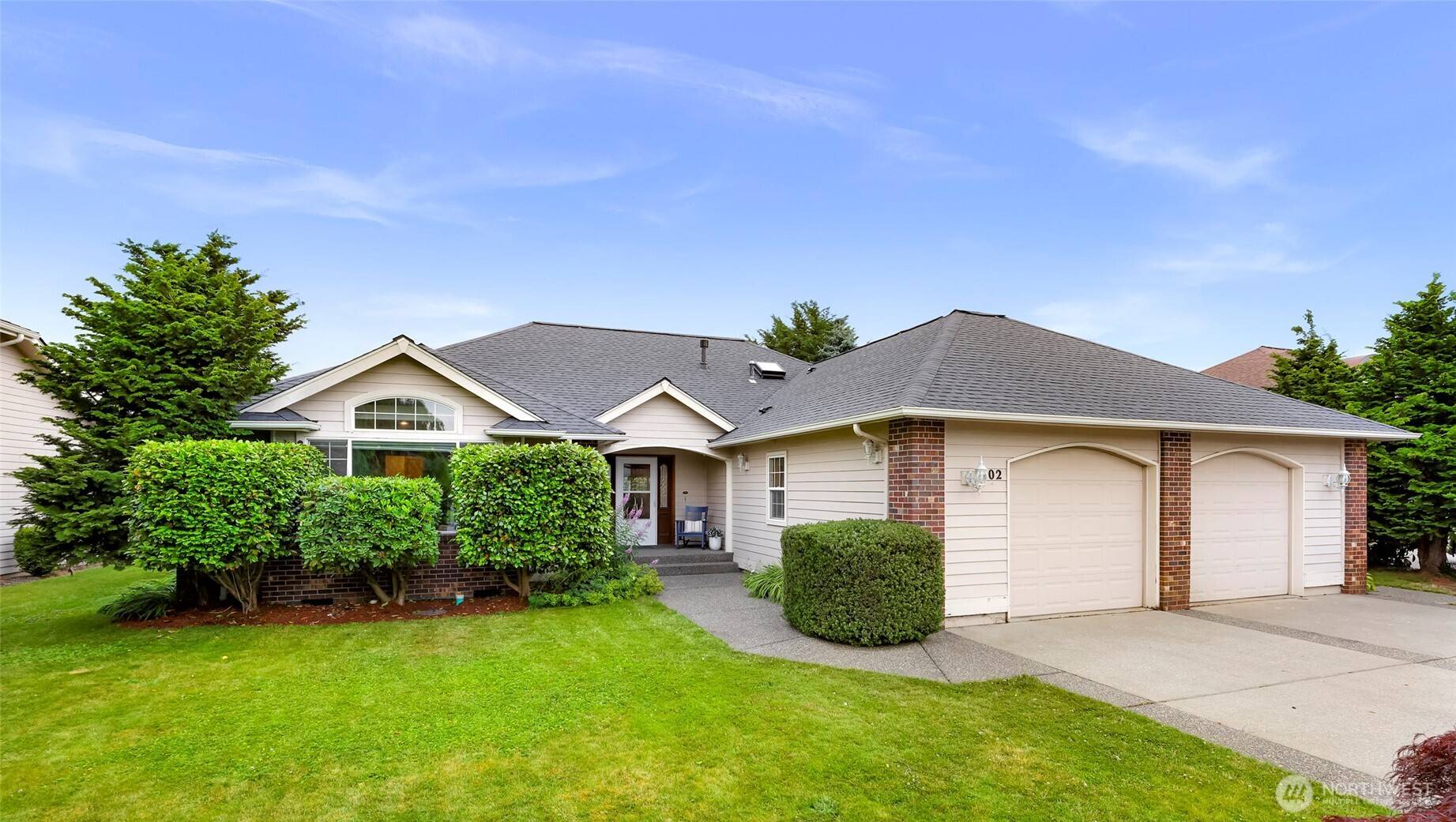 Lynden, WA 98264,202 E Sunrise DR