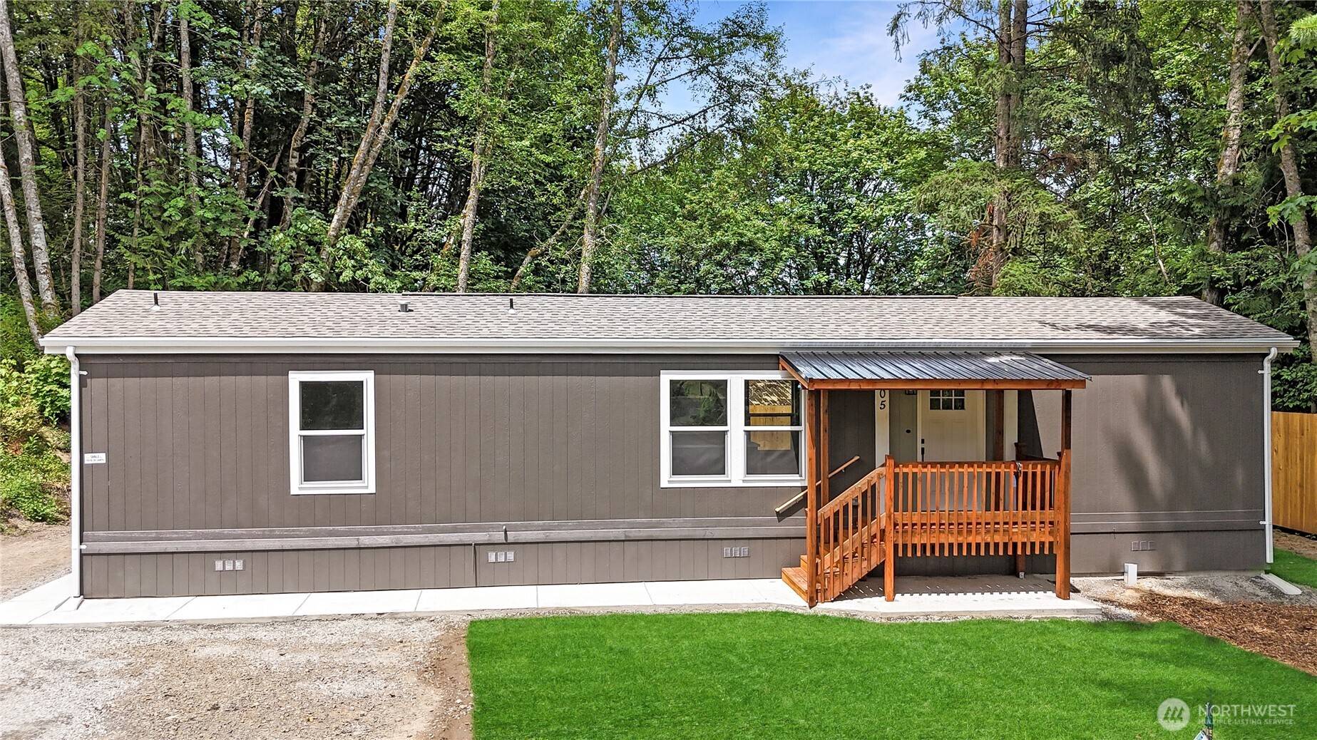 Castle Rock, WA 98611,205 Camelot DR