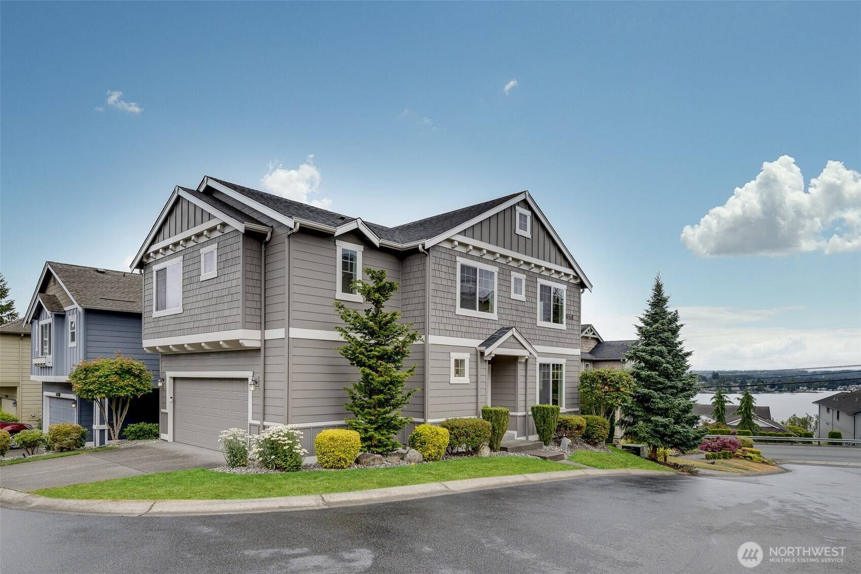 Lake Stevens, WA 98258,1227 93rd DR NE
