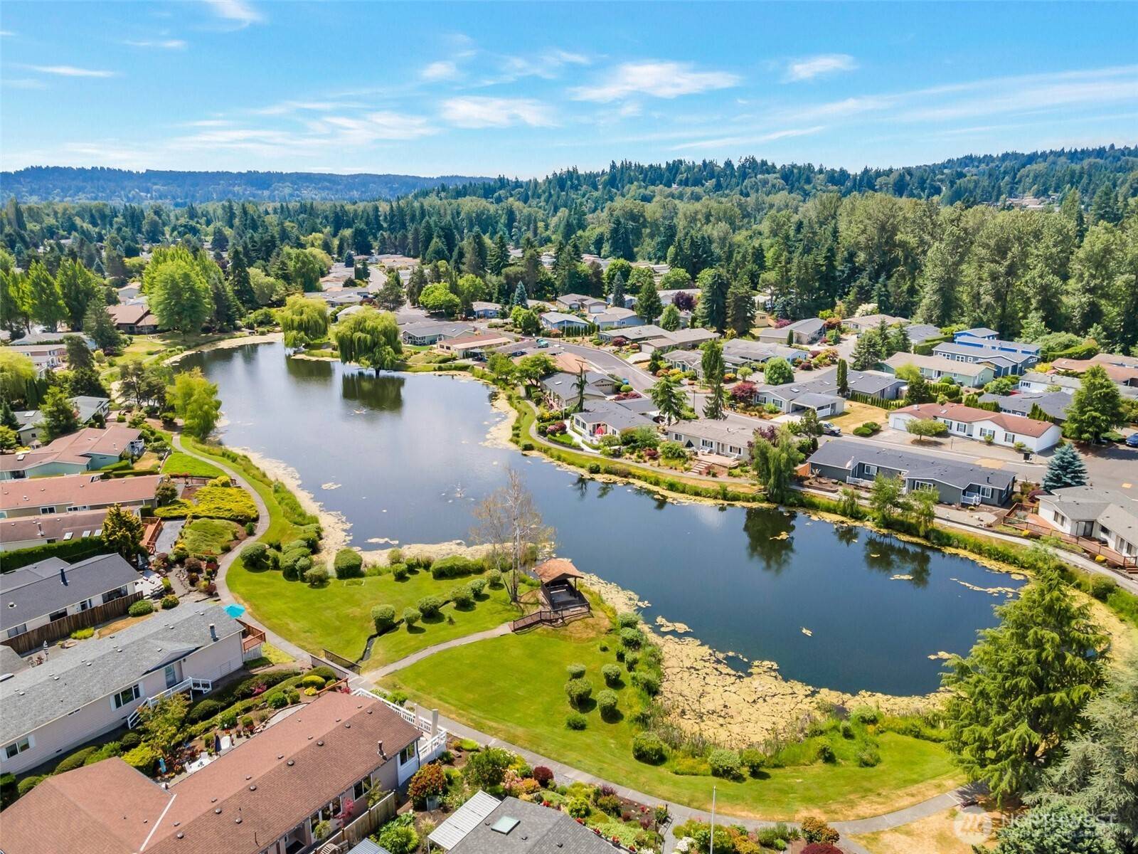 Bothell, WA 98021,714 WANDERING CREEK DR