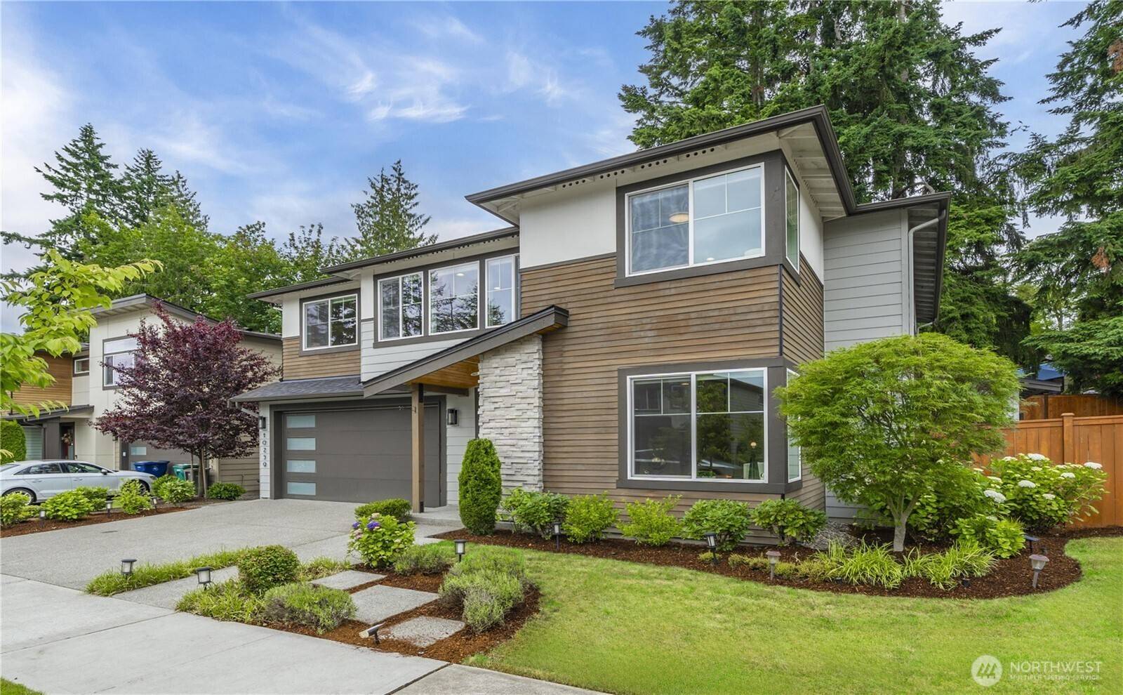 Redmond, WA 98033,10259 133rd CT NE