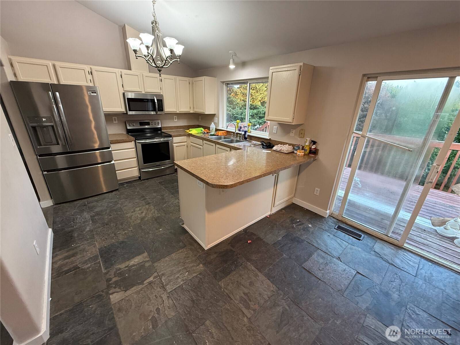 Puyallup, WA 98374,11218 171st ST E