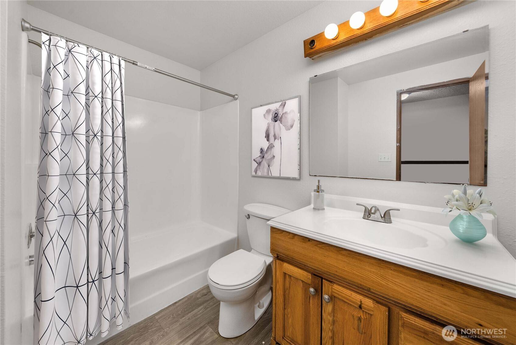 Federal Way, WA 98003,23 S 338th PL