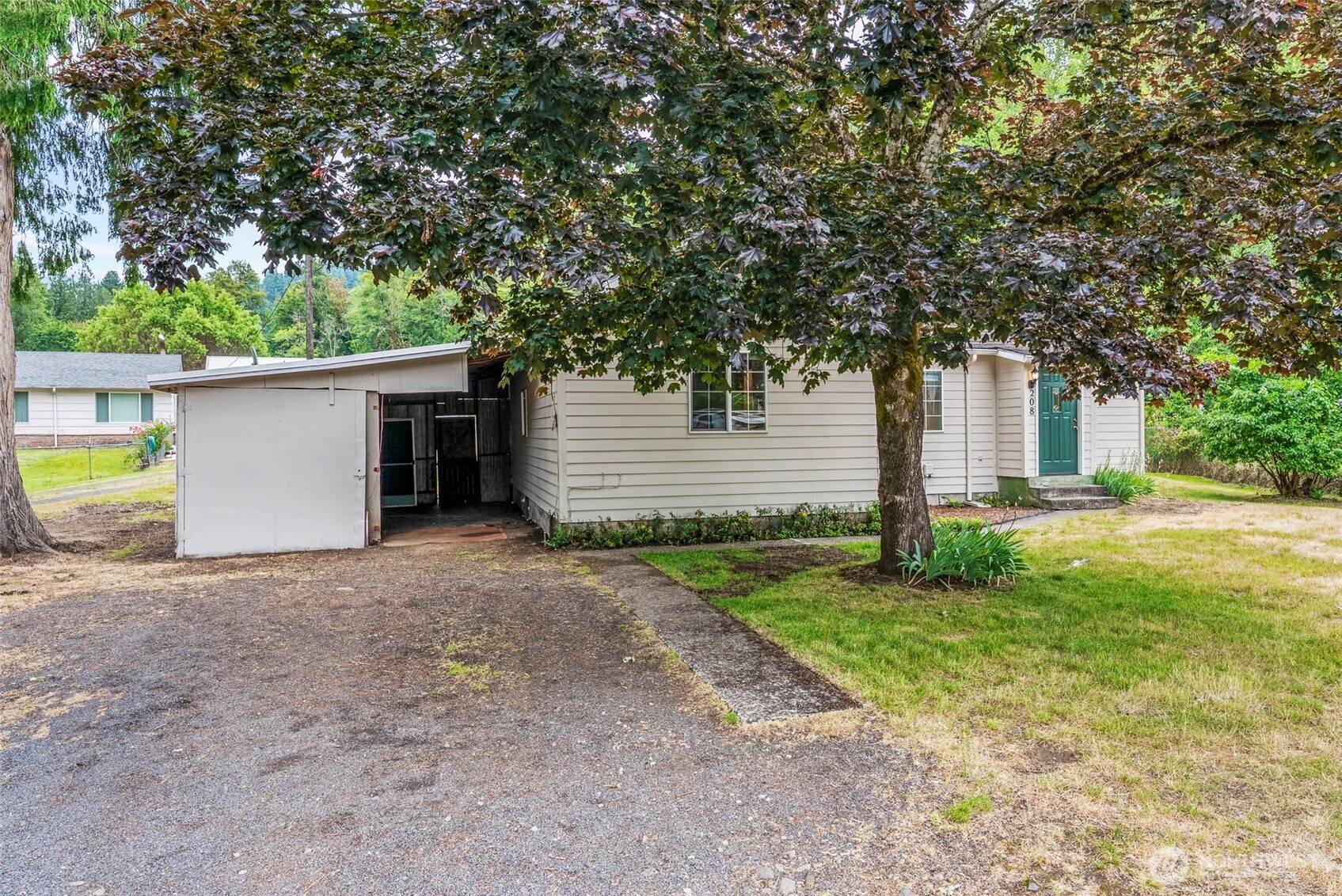 Kelso, WA 98626,208 McGeary RD