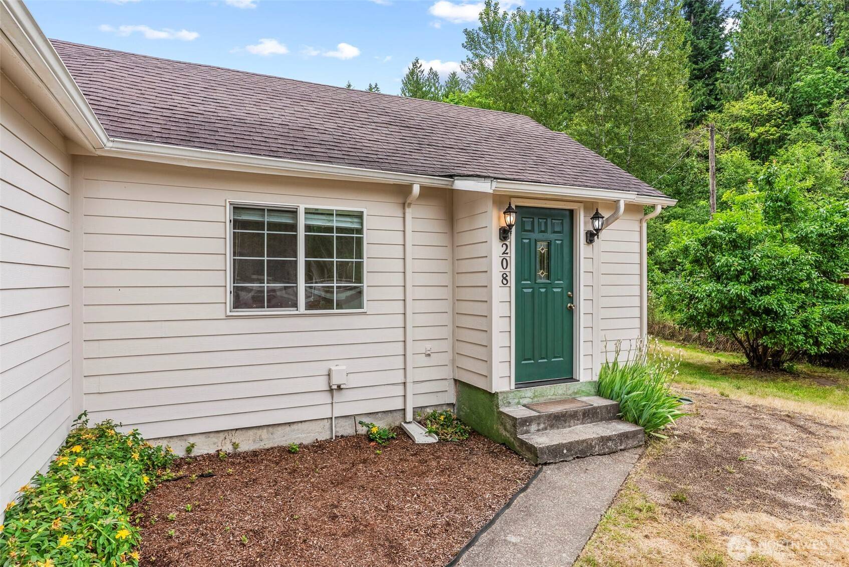Kelso, WA 98626,208 McGeary RD
