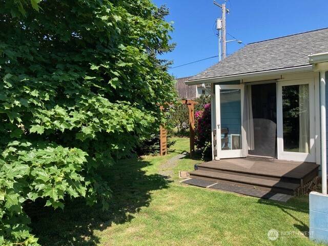Langley, WA 98260,627 Second ST