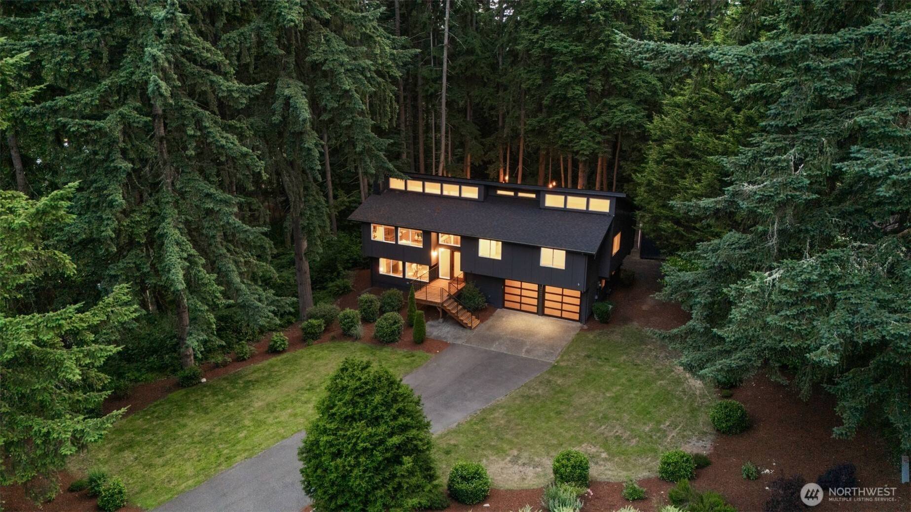 Woodinville, WA 98077,17903 194th AVE NE