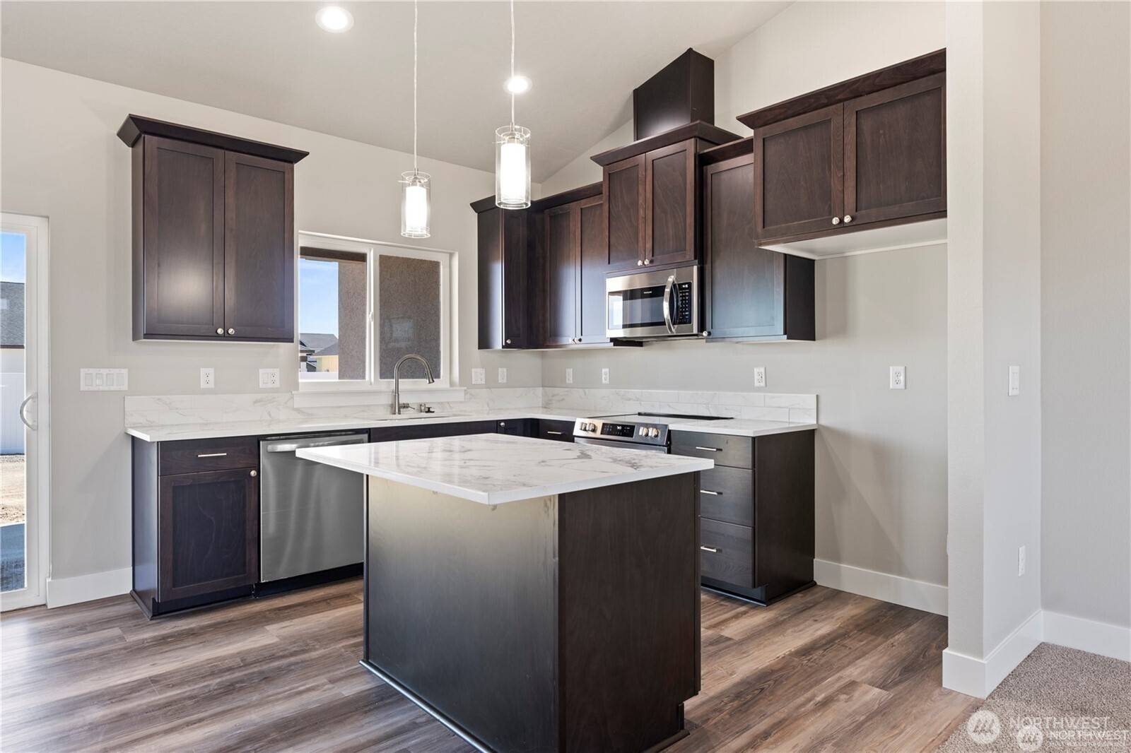 Quincy, WA 98848,706 P ST NE