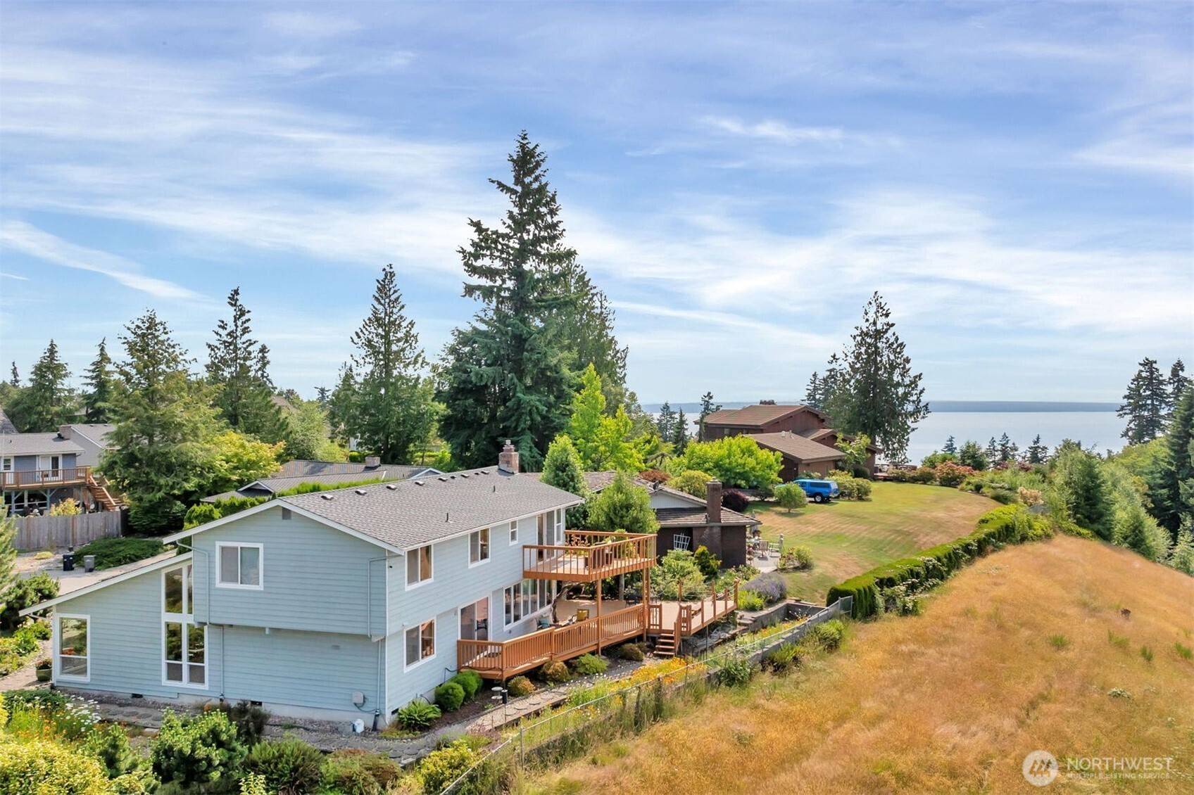 Edmonds, WA 98026,14007 65th PL W