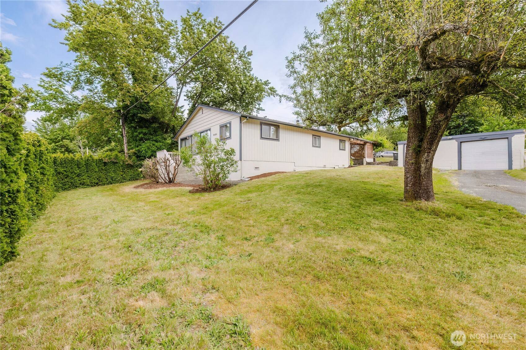 Port Orchard, WA 98366,8424 SE Southworth DR